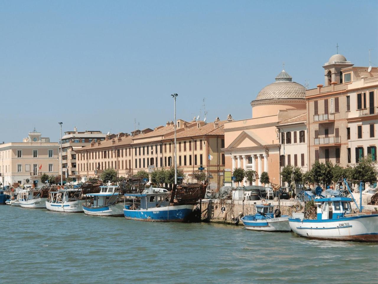 Roma Airport Sky Apartments Fiumicino Luaran gambar