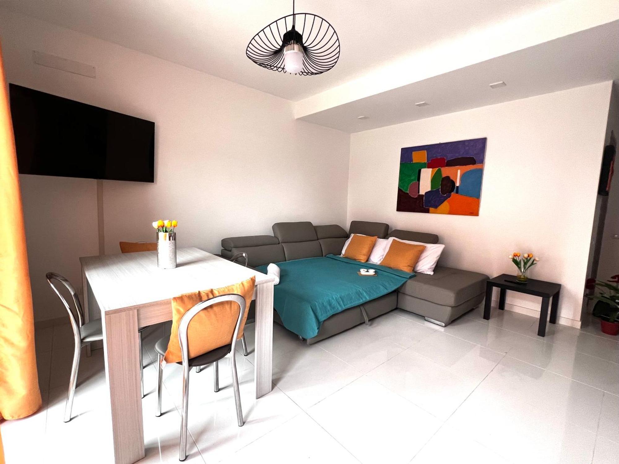 Roma Airport Sky Apartments Fiumicino Luaran gambar