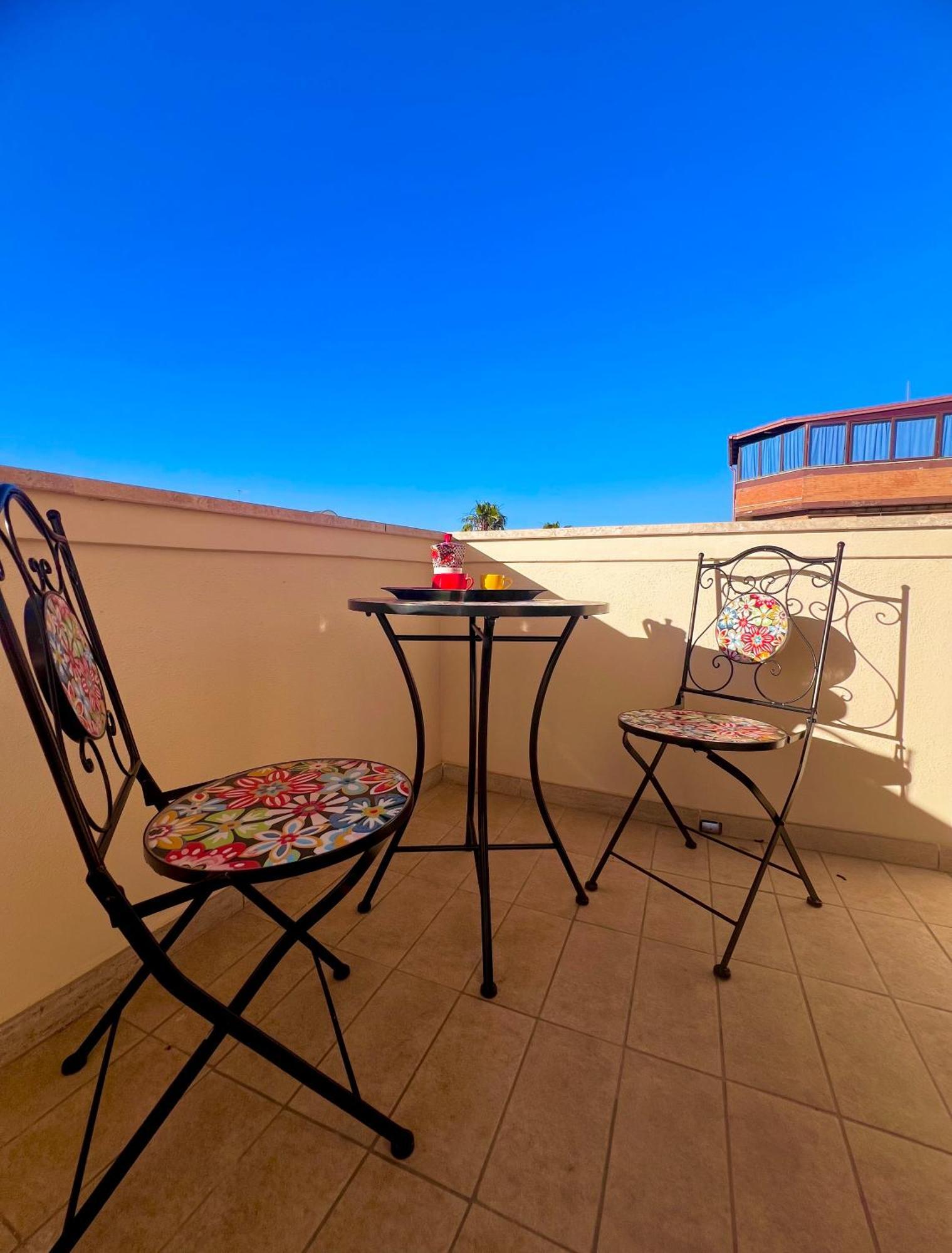 Roma Airport Sky Apartments Fiumicino Luaran gambar