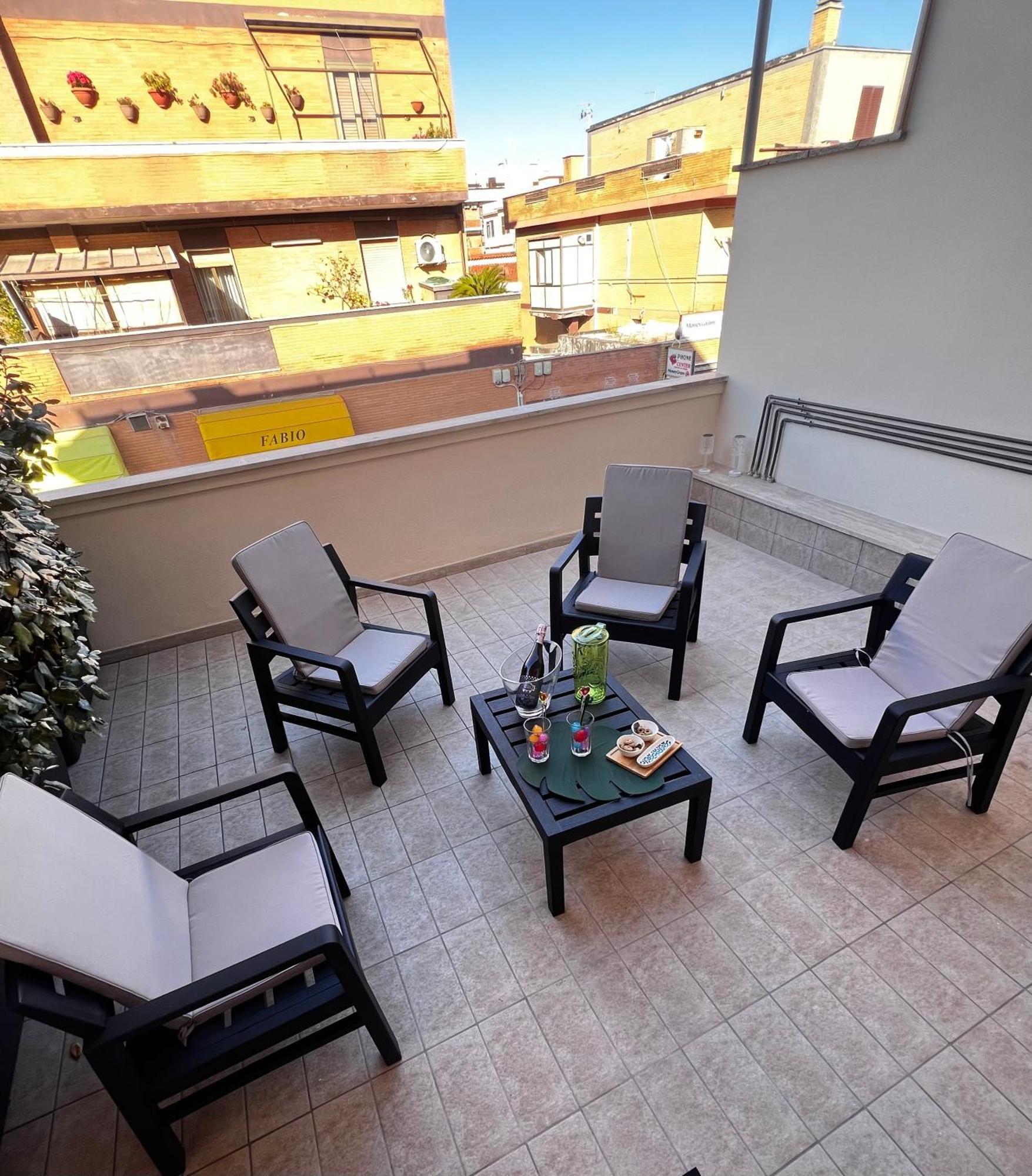 Roma Airport Sky Apartments Fiumicino Luaran gambar